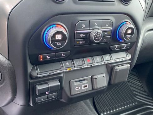 Certified 2020 Chevrolet Silverado 1500 LT w/ All-Star Edition image 11