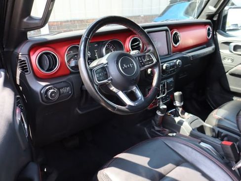 Used 2021 Jeep Wrangler Unlimited Rubicon AWD/4WD image 18