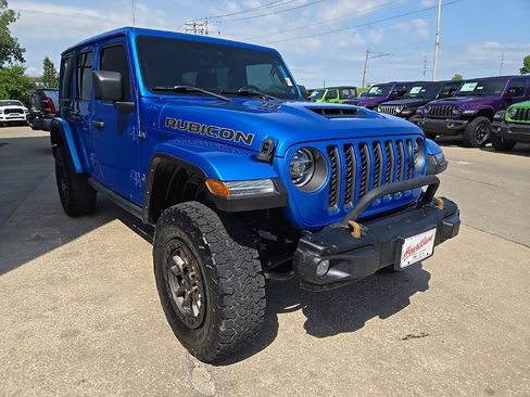Used 2022 Jeep Wrangler Unlimited Rubicon w/ Trailer Tow Package AWD/4WD image 17