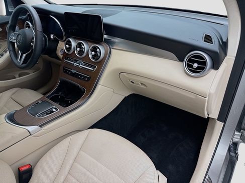 Certified 2021 Mercedes-Benz GLC 300 4MATIC image 16
