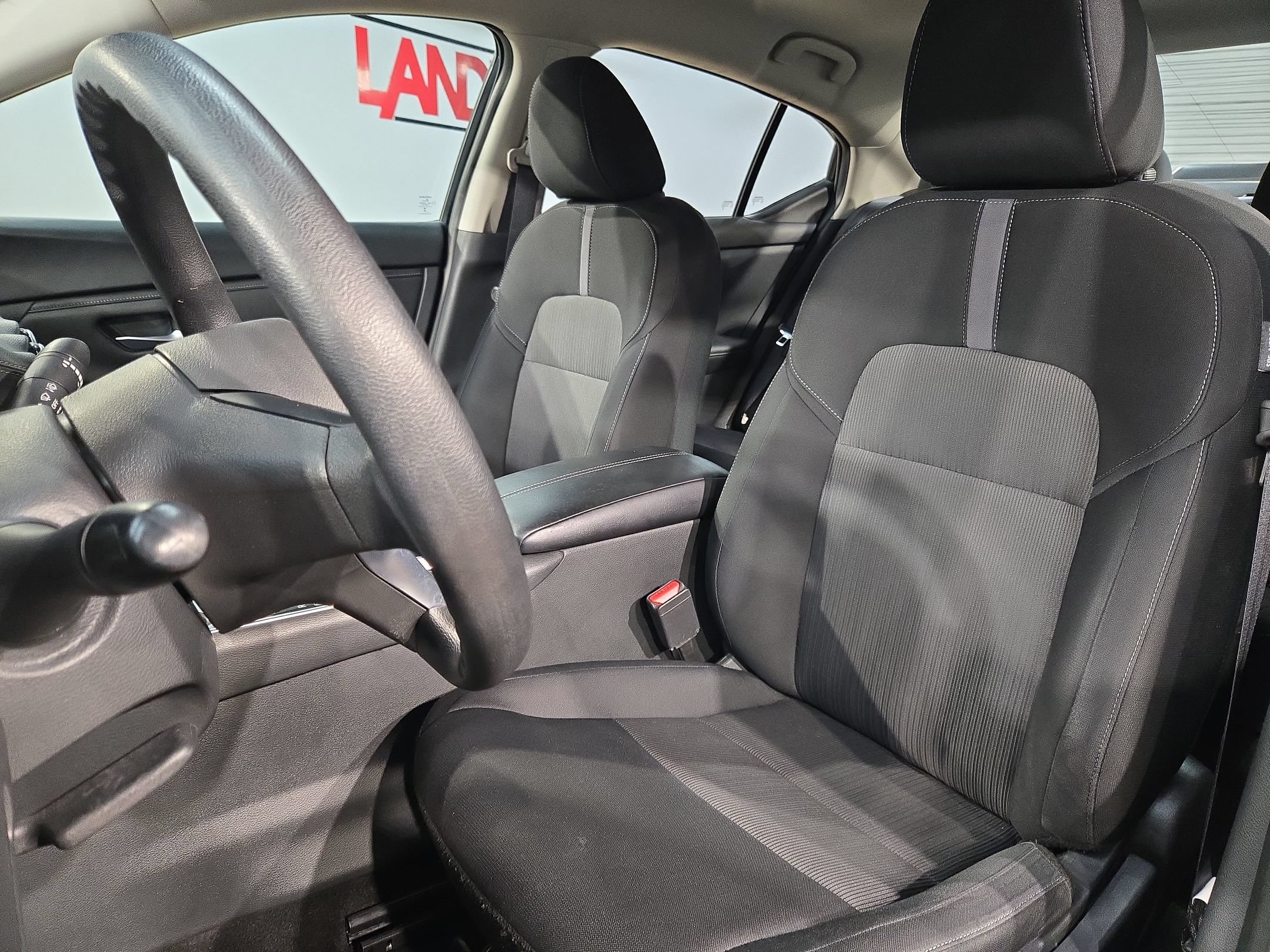 Used 2024 Nissan Sentra SV FWD image 23