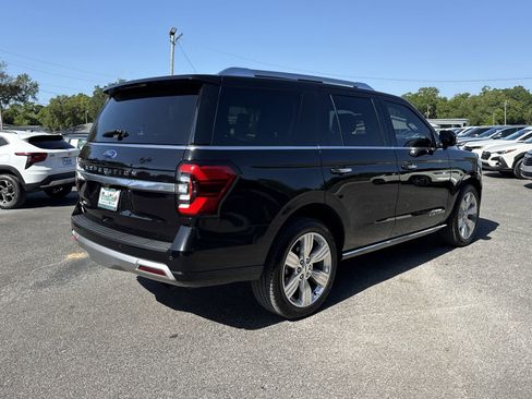 Used 2023 Ford Expedition Platinum RWD image 5