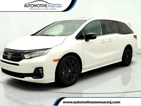 Used 2025 Honda Odyssey Sport-L image 1