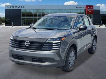 New 2026 Nissan Kicks S