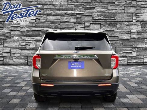 Certified 2021 Ford Explorer XLT AWD/4WD image 4
