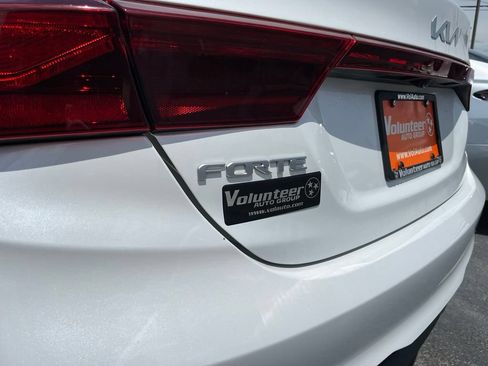 Used 2022 Kia Forte LXS FWD image 7