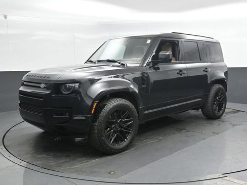 Used 2026 Land Rover Defender 110 X-Dynamic SE image 8