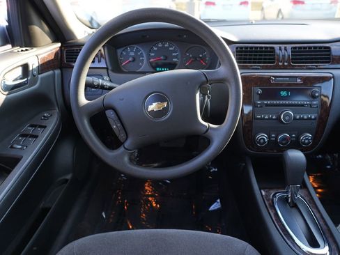 Used 2015 Chevrolet Impala Limited LS image 20