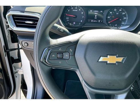 Used 2023 Chevrolet TrailBlazer LT w/ Convenience Package AWD/4WD image 10