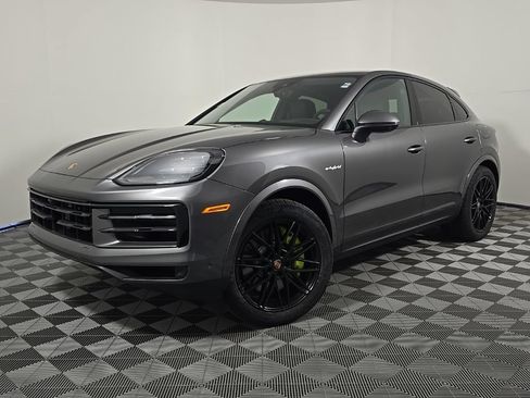 Certified 2025 Porsche Cayenne E-Hybrid Coupe AWD/4WD image 1
