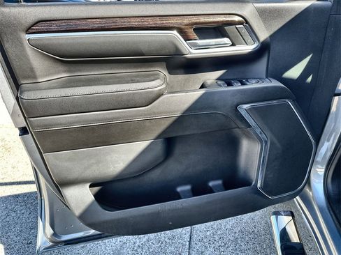 Used 2024 GMC Sierra 3500 SLE w/ SLE Value Package image 21