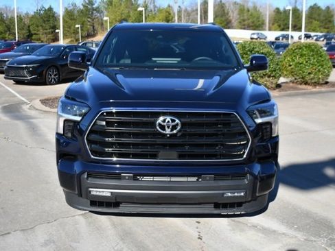 Used 2025 Toyota Sequoia SR5 image 8