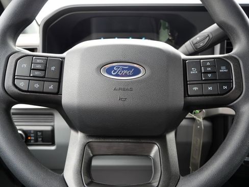 New 2026 Ford F250 XLT w/ FX4 Off-Road Package AWD/4WD image 24