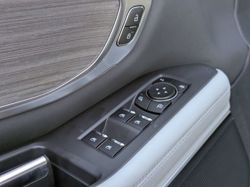 New 2025 Ford Expedition Platinum w/ Platinum Ultimate Package image 10