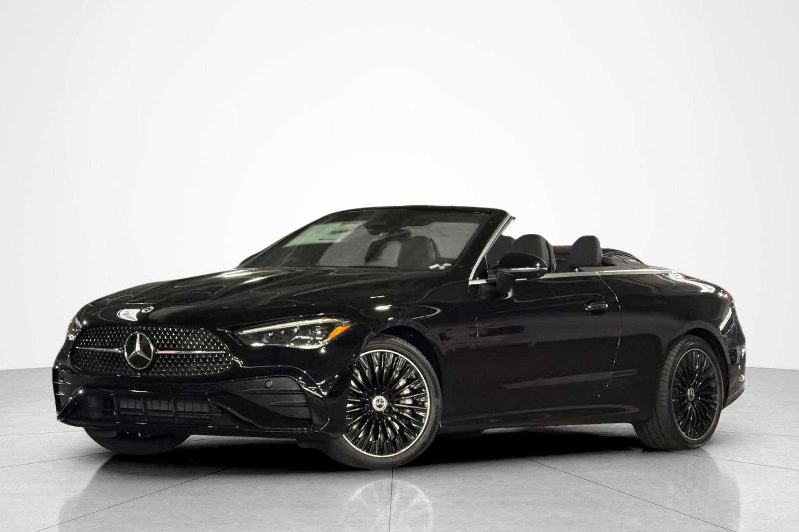 New 2027 Mercedes-Benz CLE 450 4MATIC Cabriolet image 1