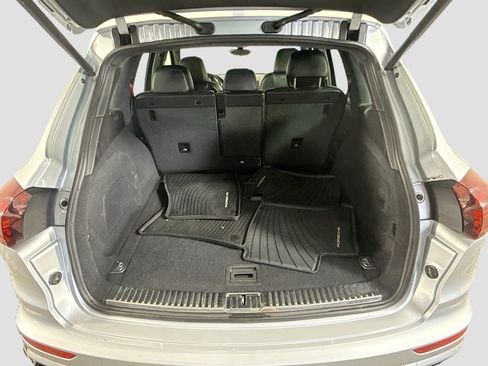 Used 2018 Porsche Cayenne GTS image 34