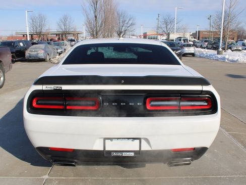 Used 2018 Dodge Challenger R/T Scat Pack w/ Leather Interior Group image 8