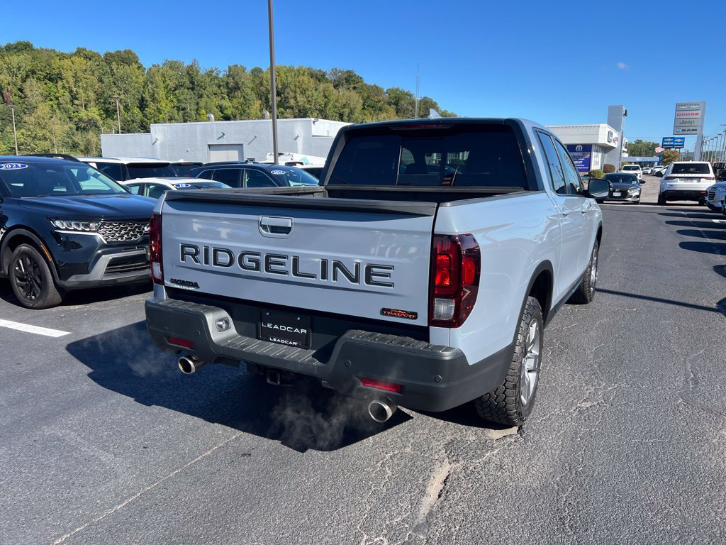 Certified 2024 Honda Ridgeline TrailSport image 5