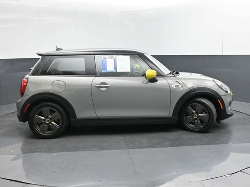 Used 2020 MINI Cooper SE w/ 6.5" Touchscreen Package image 6