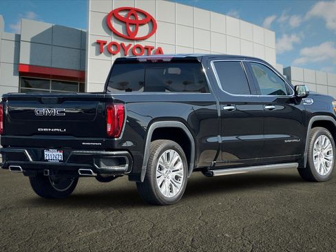 Used 2021 GMC Sierra 1500 Denali w/ Denali Ultimate Package image 3
