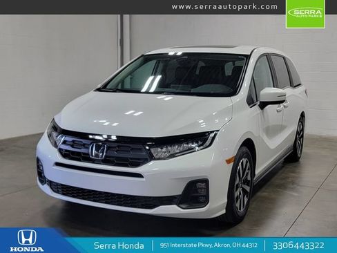 Certified 2026 Honda Odyssey EX-L image 1