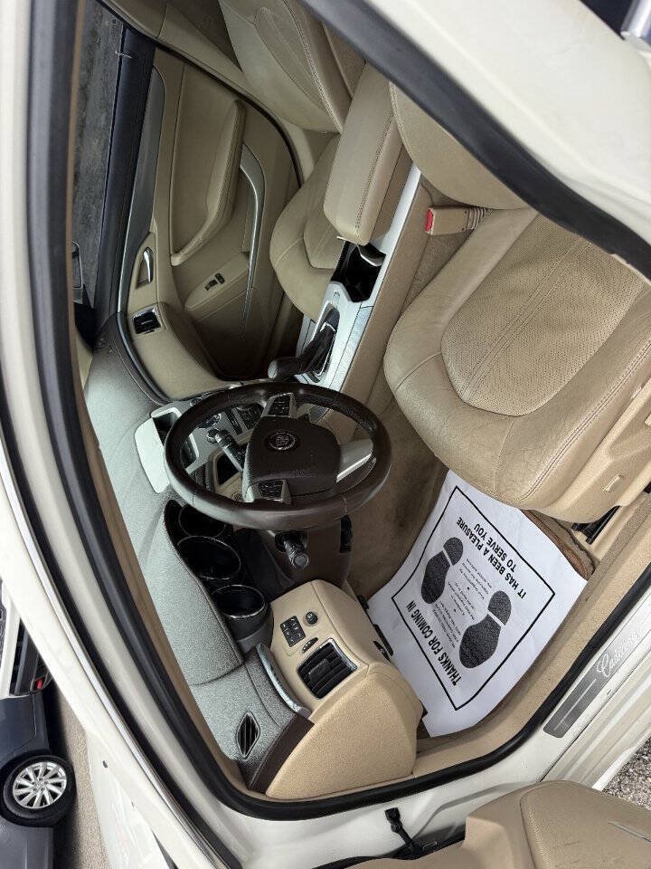 Used 2013 Cadillac CTS Luxury AWD/4WD image 13