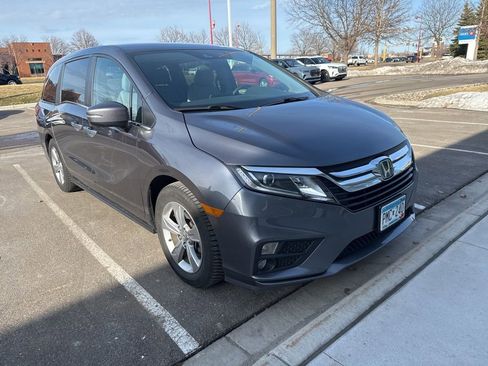 Used 2018 Honda Odyssey EX image 1