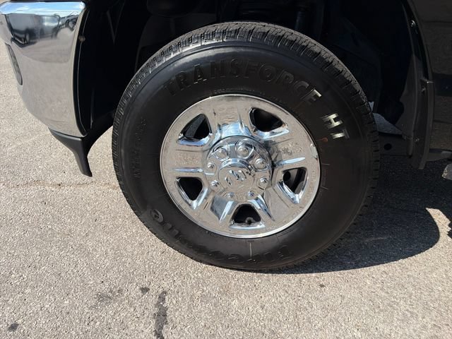 Used 2024 RAM 3500 Tradesman w/ Chrome Appearance Group AWD/4WD image 26