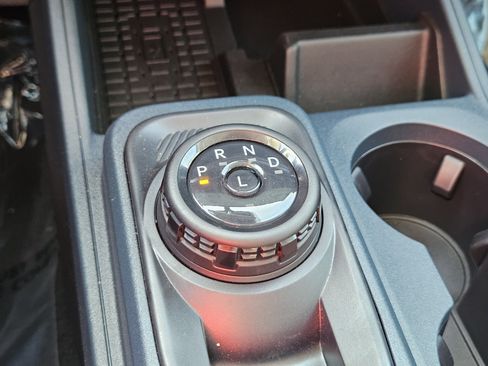 New 2025 Ford Maverick Lariat w/ Black Appearance Package image 32