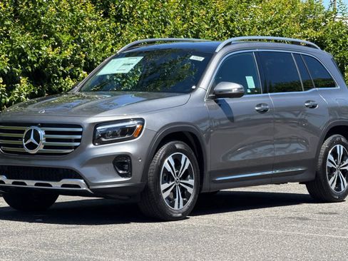 New 2026 Mercedes-Benz GLB 250 image 7