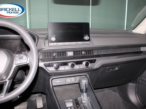 Used 2024 Honda CR-V EX image 19
