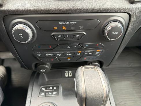 Used 2022 Ford Ranger Lariat w/ Tremor Off-Road Package AWD/4WD image 72