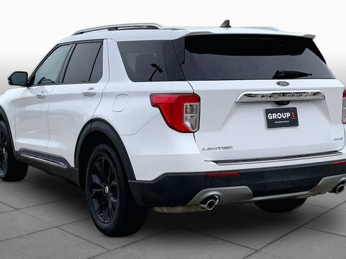 Used 2021 Ford Explorer Limited w/ Equipment Group 301A AWD/4WD image 12