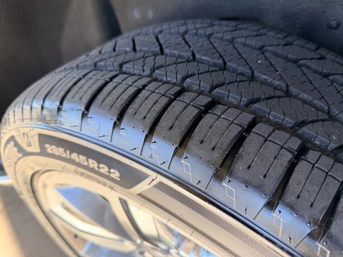 Used 2018 Chevrolet Tahoe Premier image 47