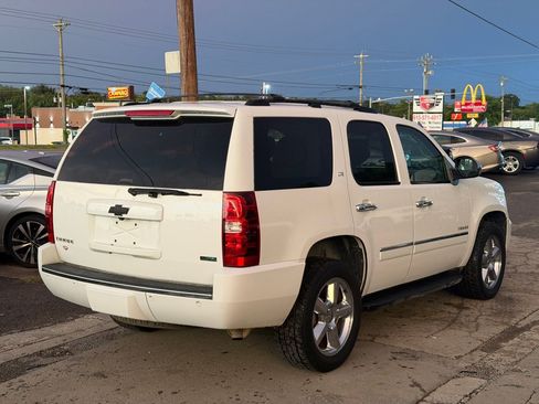 Used 2011 Chevrolet Tahoe LTZ RWD image 5