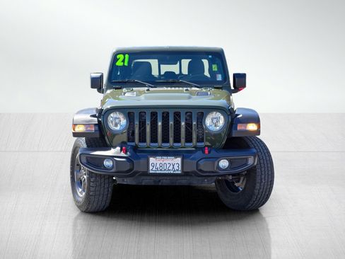 Used 2021 Jeep Gladiator Rubicon w/ Cold Weather Group AWD/4WD image 2