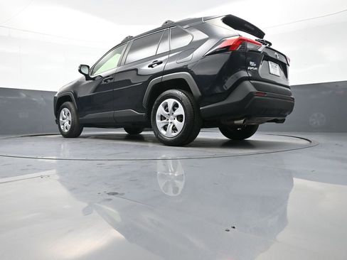 Used 2019 Toyota RAV4 LE image 30