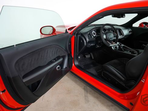 Used 2018 Dodge Challenger SRT Demon image 12