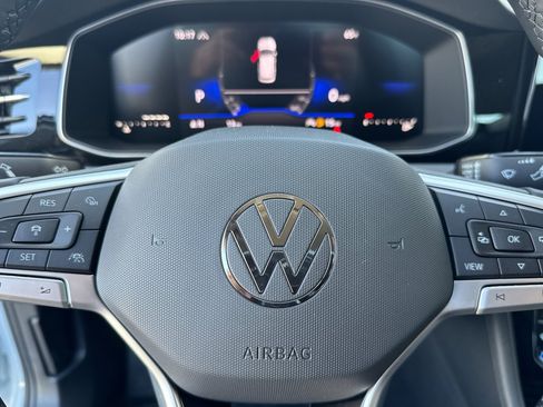 New 2025 Volkswagen Jetta SE image 20