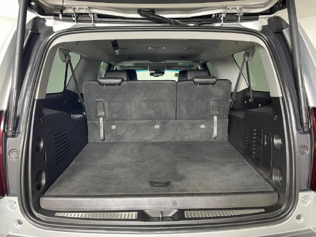 Used 2019 Chevrolet Suburban LT AWD/4WD image 18