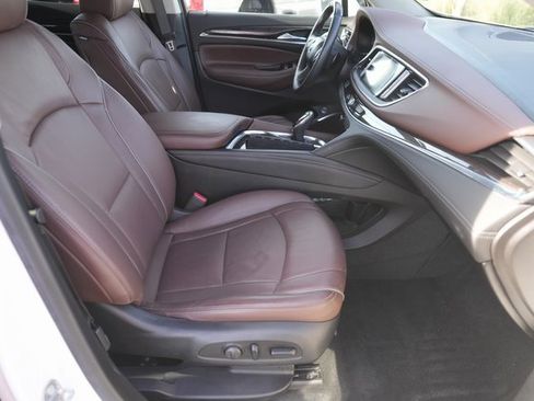 Used 2018 Buick Enclave Avenir w/ Avenir Technology Package image 19