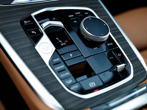 New 2026 BMW X7 xDrive40i w/ M Sport Package image 41