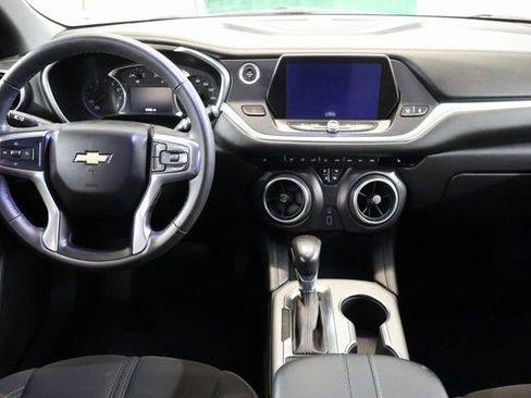 Used 2019 Chevrolet Blazer LT image 15
