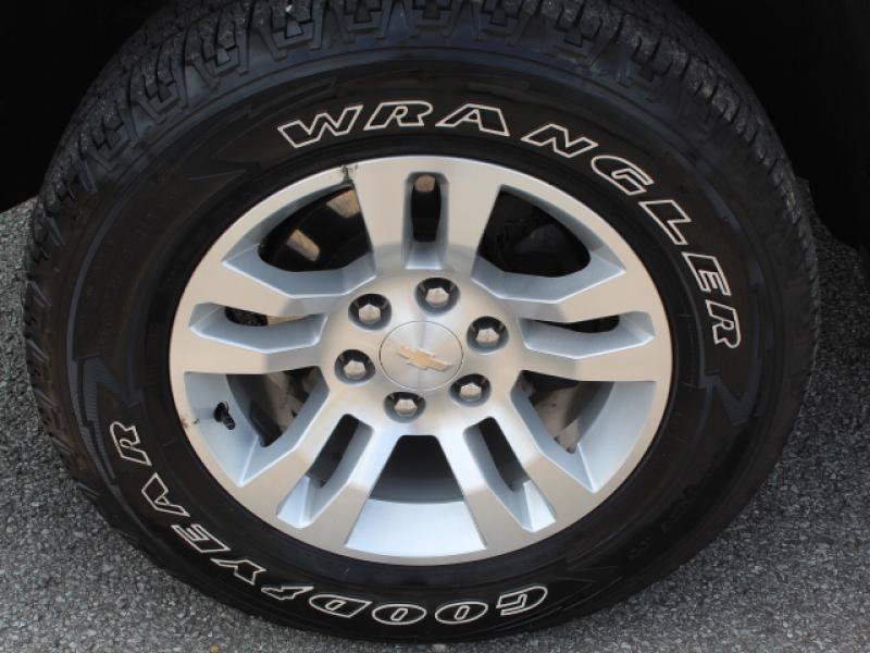 Used 2018 Chevrolet Silverado 1500 LT w/ All Star Edition AWD/4WD image 5