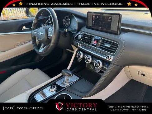 Used 2023 Genesis G70 2.0T image 23