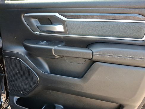 Used 2023 RAM 1500 Big Horn AWD/4WD image 12