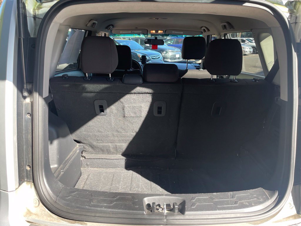 Used 2013 Kia Soul FWD image 19