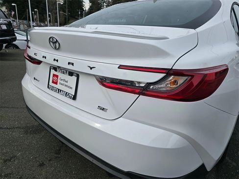 Certified 2025 Toyota Camry SE image 13