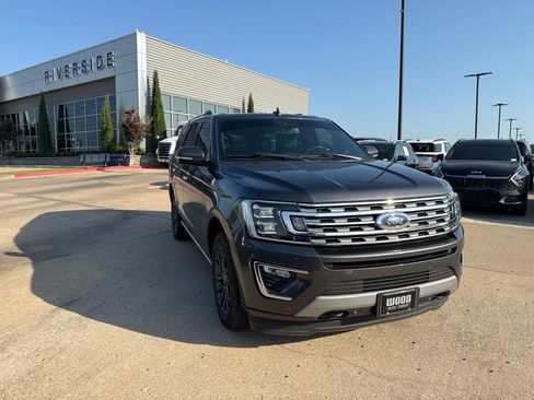 Used 2019 Ford Expedition Limited w/ Equipment Group 301A AWD/4WD image 1