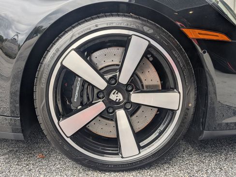 Used 2025 Porsche 911 Carrera S image 13